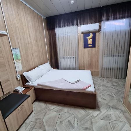 Bal-Meyir Hotel Almaty Esterno foto